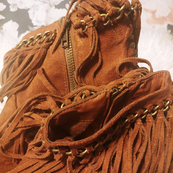 Not Rated fringe studded heel bootie size 8 - Picture 3 of 14